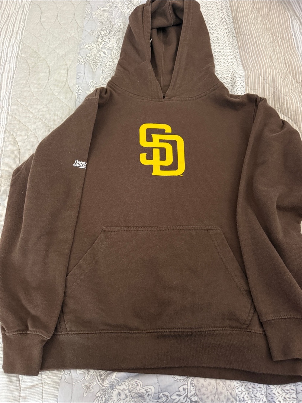 Stitches SD Padres Youth XL Brown Hoodie with Yellow SD Logo